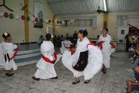 Traditional dance group from La Luz